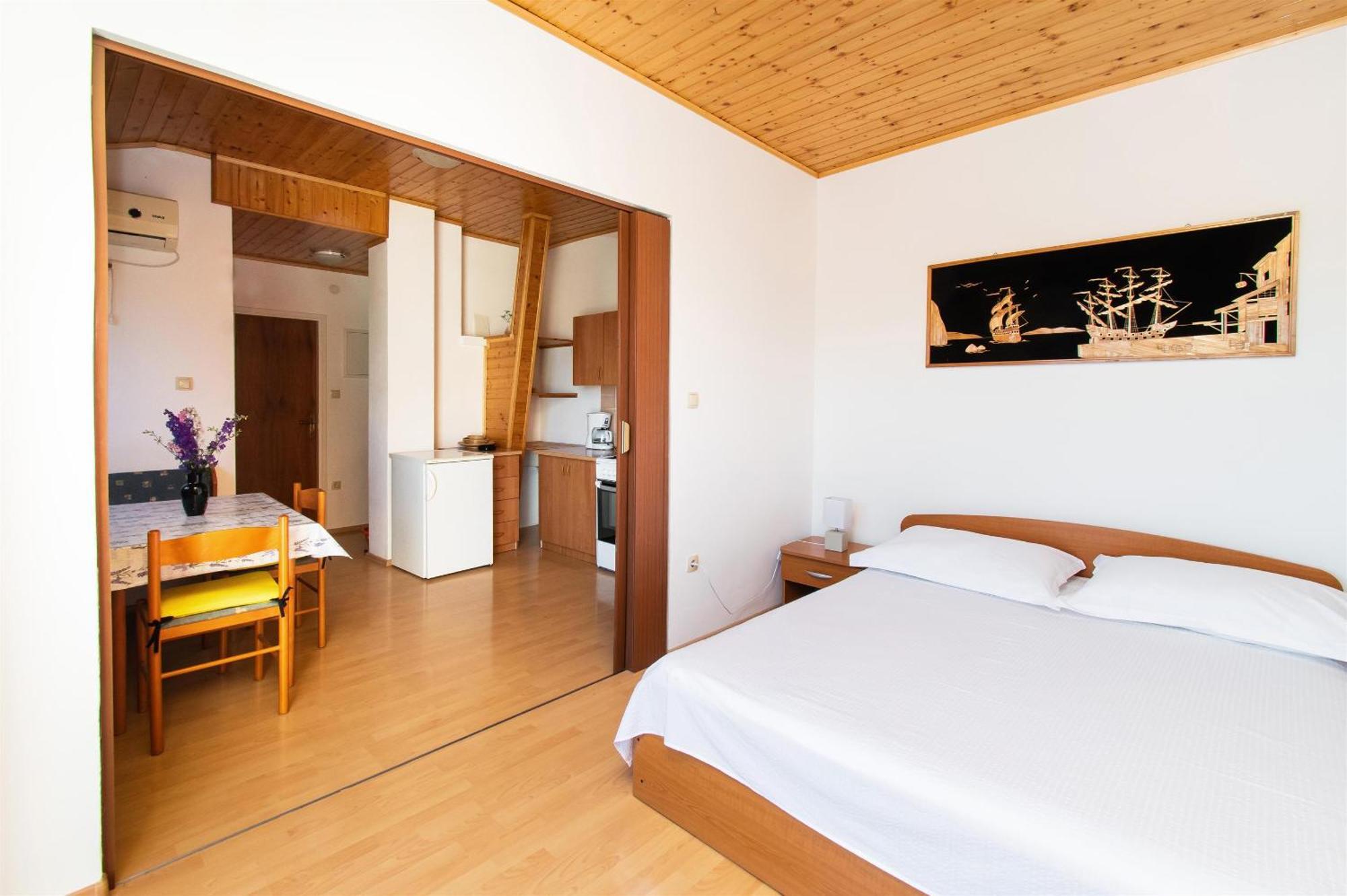 Apartments Green Garden Vodice Exterior photo